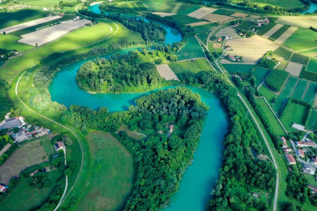 Faciliter l'hydrologie régénérative par l'infiltration de l'eau